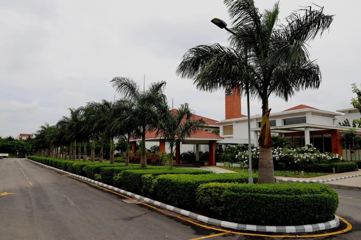 Welcome To Serenity-Luxury Villa At Prestige Augusta Golf Village Bangalore Luaran gambar