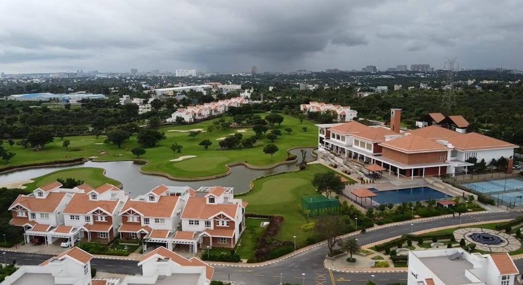 Welcome To Serenity-Luxury Villa At Prestige Augusta Golf Village Bangalore Luaran gambar